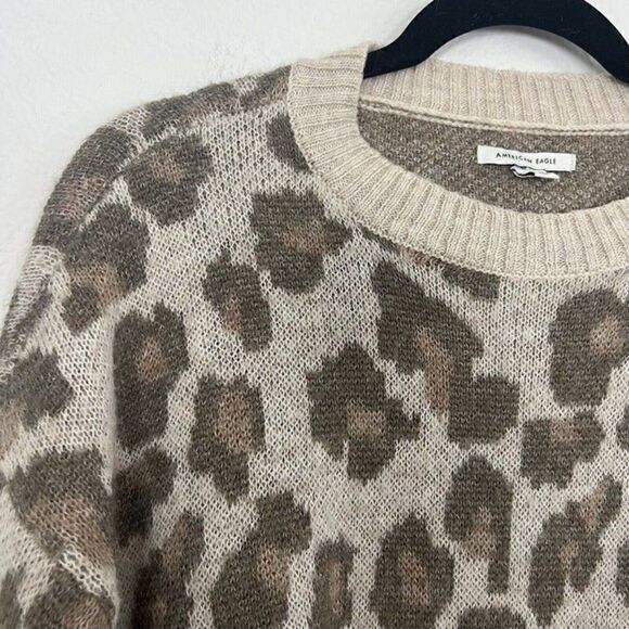 American Eagle Womens Cheetah Leopard Print Wool Blend Knit Crewneck Sweater XS - Picture 3 of 11